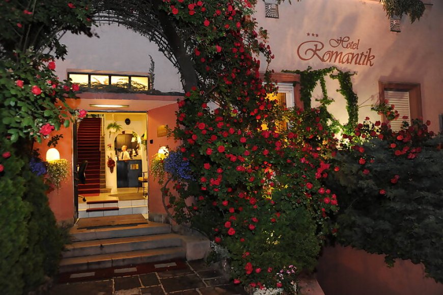 Hotel Romantik Eger