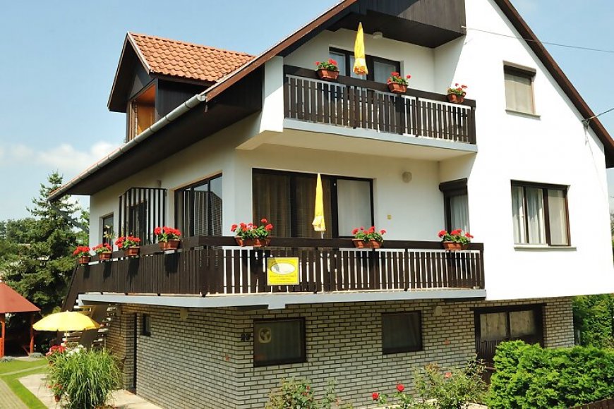 Zsuzsa Apartman Hévíz