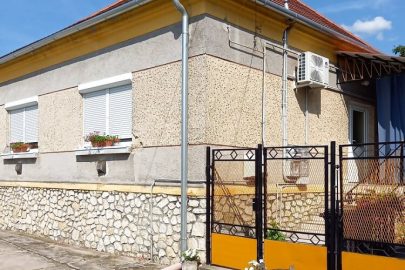Napraforgó Vendégház Marcaltő