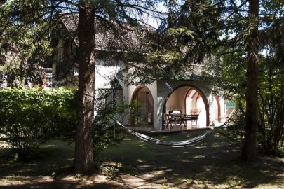 Endretro Aranypart Apartmanház Siófok