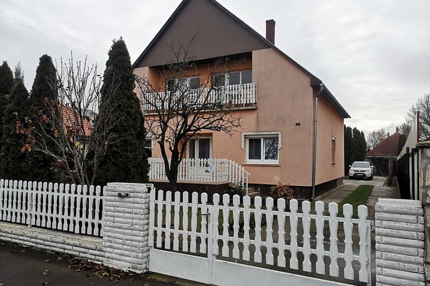 Fenyő Apartman Siófok