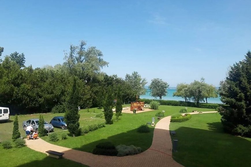 KR Apartman Siófok