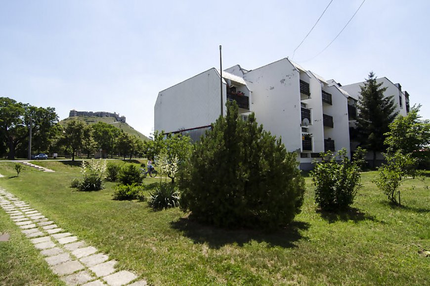 Edit Apartman Sümeg